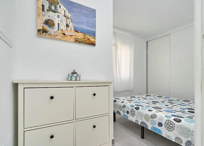 Albaida 3j Апартаменты Нерха