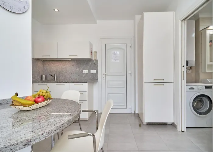 Апартаменты Albaida 3j *